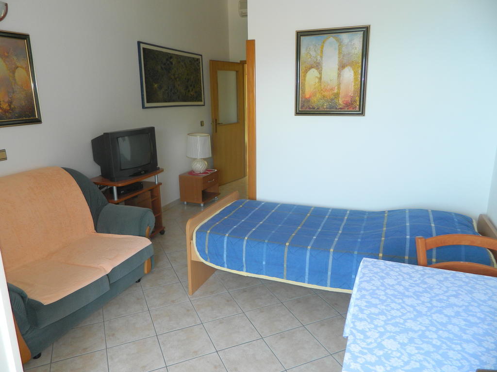 Apartamento Winery Bacic Blato  Habitación foto